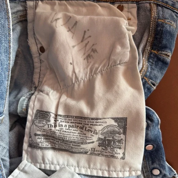 Upcycled Levi's Blue Tie-Dye Flare Jeans‎ - Picture 6 of 6